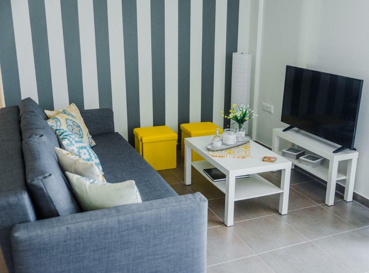 Sea Breeze Boutique Apartment Kavala Bagian luar foto