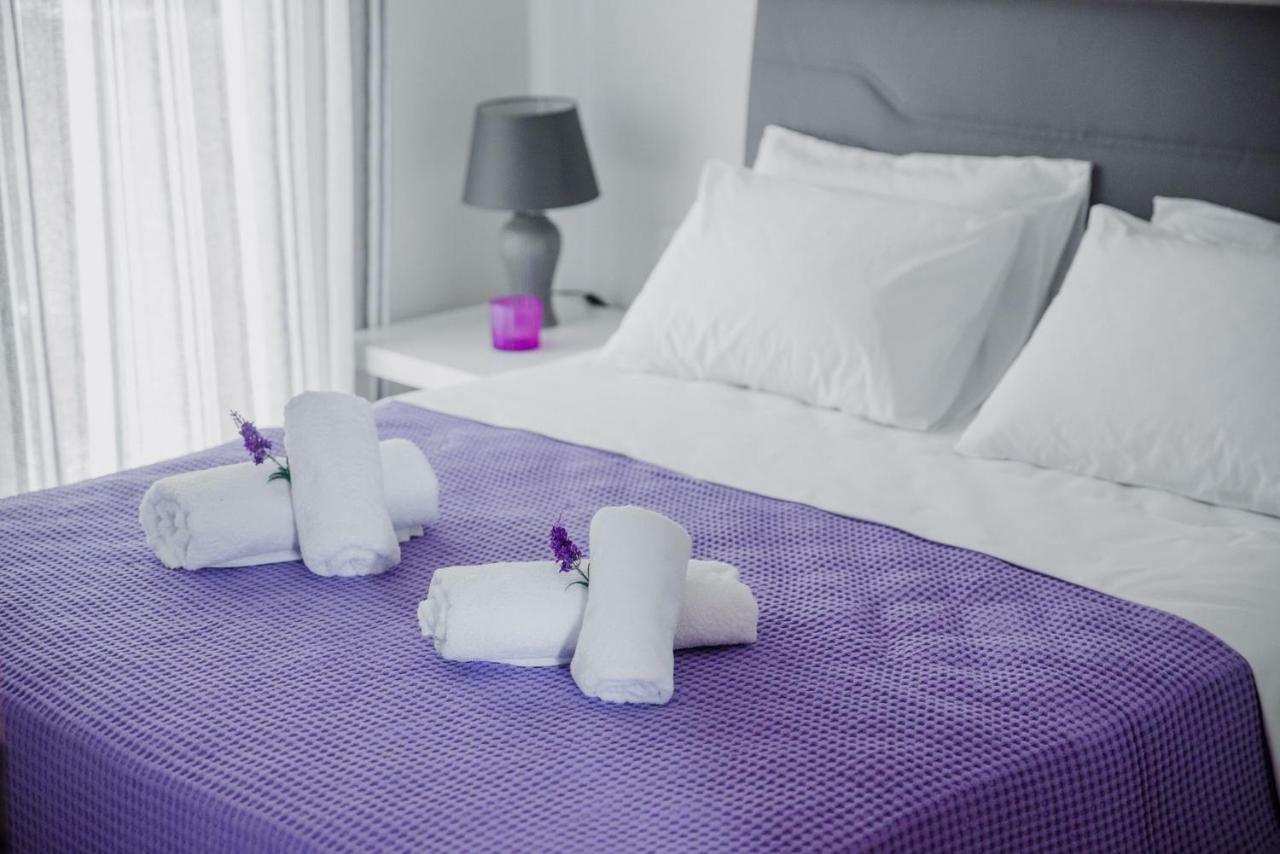 Sea Breeze Boutique Apartment Kavala Bagian luar foto