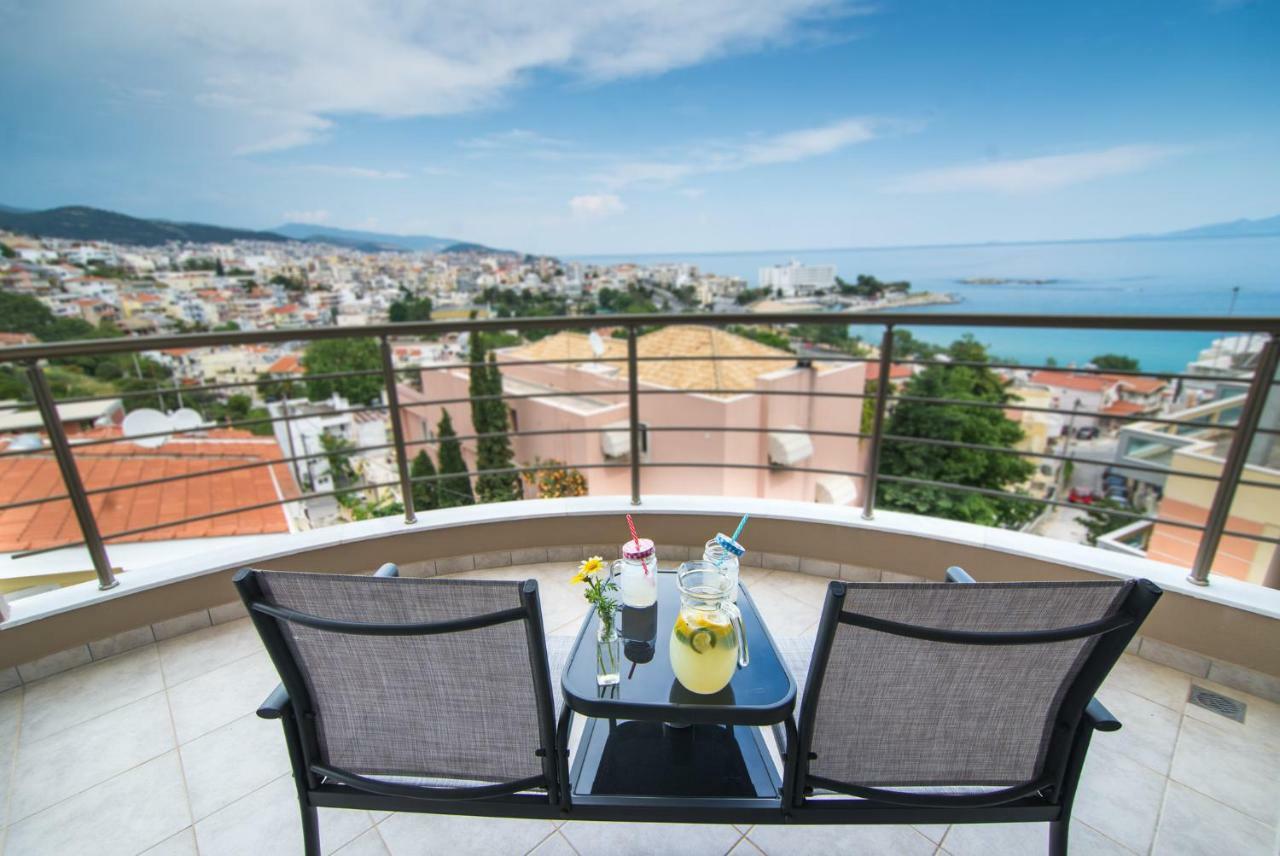 Sea Breeze Boutique Apartment Kavala Bagian luar foto