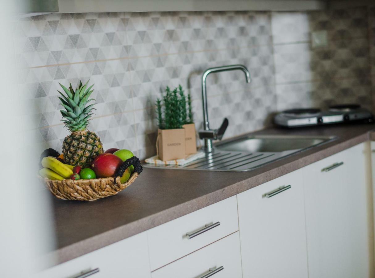 Sea Breeze Boutique Apartment Kavala Bagian luar foto